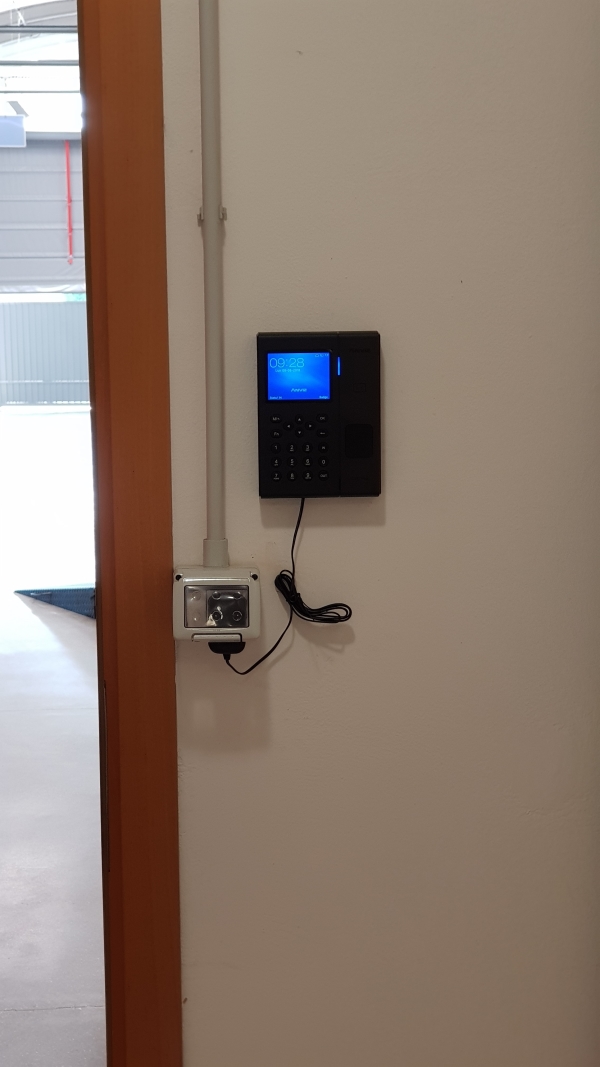 Time and Attendance System, Badge and PIN, C2CPro Rfid Wi-fi PoE Linux
